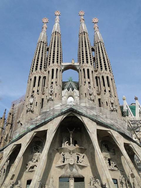 Barcelona guided day tour